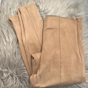Beige Suede 👖